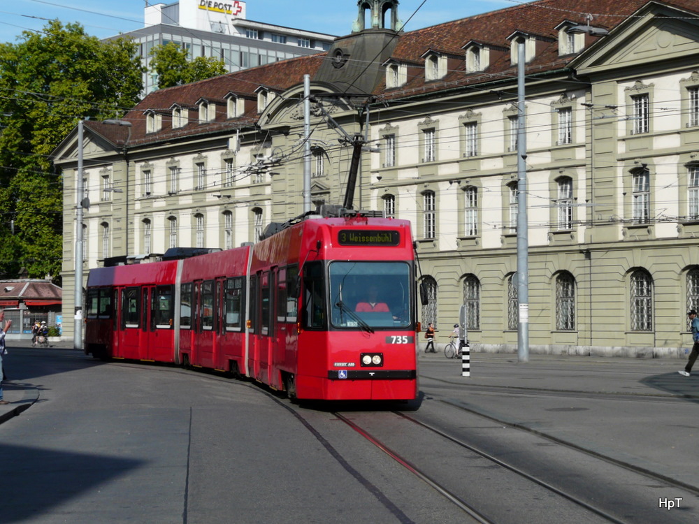 Bern mobil - Tram Be 4/8  735 unterwegs auf der Linie 3 in Bern am 11.09.2011