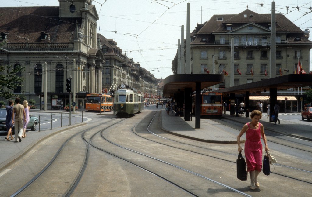Bern SVB Tram 3 (Be 4/4 108) Bubenbergplatz / Hauptbahnhof im Juli 1983.