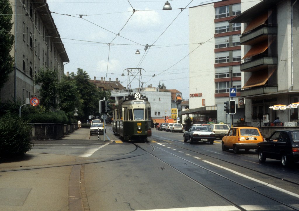 Bern SVB Tram 3 (Be 4/4 127) Weissenbhl, Seftigenstrasse im Juli 1983.