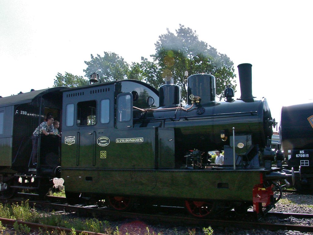 Betriebsnummer: 26 “Ir. P.H. Bosboom”, Hersteller: Hanomag, Bauart: B h2 t Baujahr: 1922 im Bahnhof Medemblik (26.07.2002)