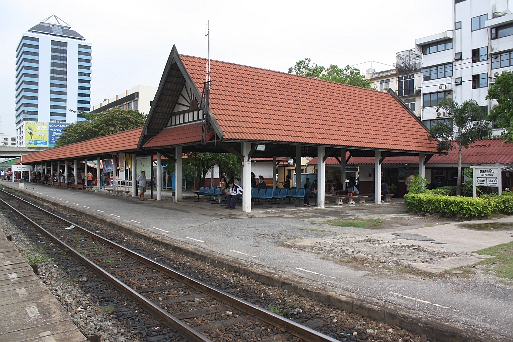 Bf. Khlong Tan am 17.M�rz 2011. 

