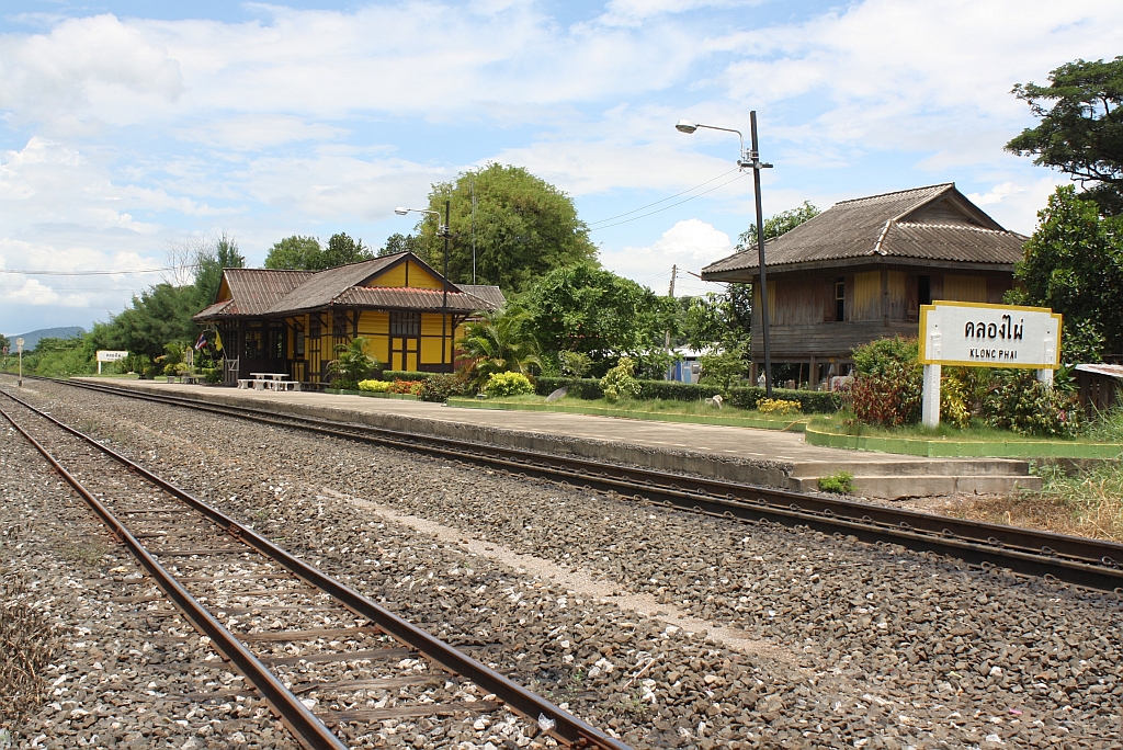 Bf. Klong Phai, Blickrichtung Nakhon Ratchasima, am 12.Juni 2011.

