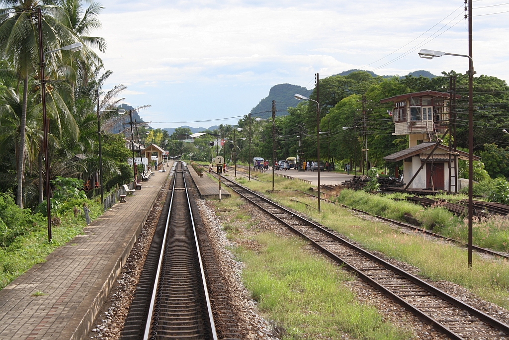 Bf. Lang Suan, Blickrichtung Ban Thung Pho Junction, am 17.Mai 2013. 

