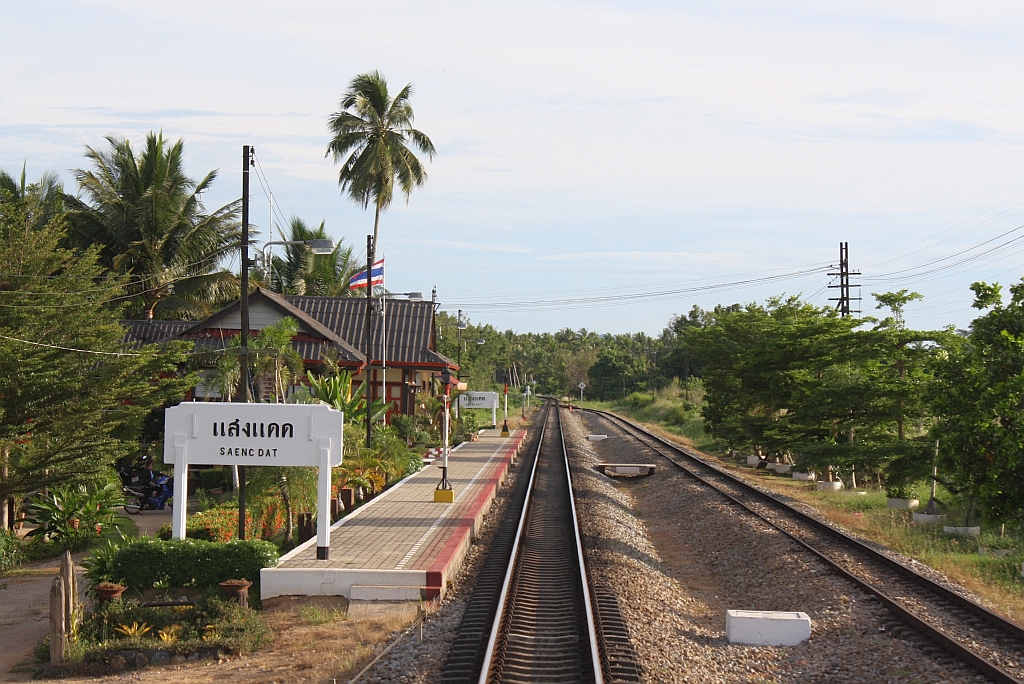 Bf. Saeng Dat, Blickrichtung Ban Thung Pho Junction, am 17.Mai 2013. 

