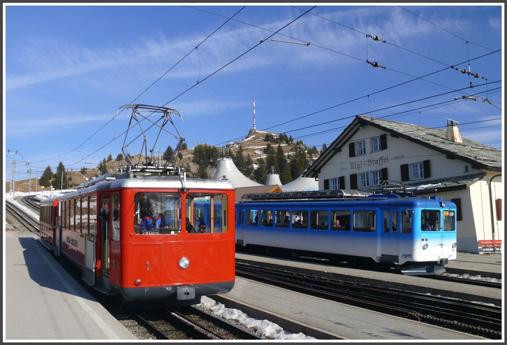 Bhe 2/4 VRB 1 und Bhe 4/4 ARB 11 in Rigi Staffel. (14.02.2011)