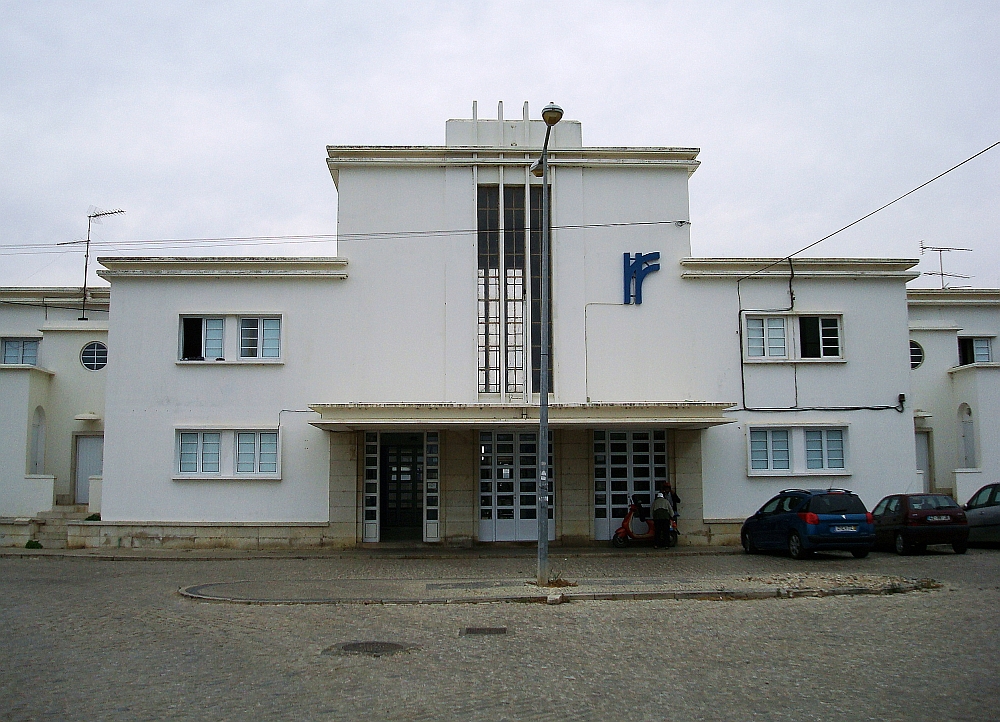 Bhf. Vila Real de Santo Antonio, Empfangsgeb�ude Stra�enansicht. 18.09.2008