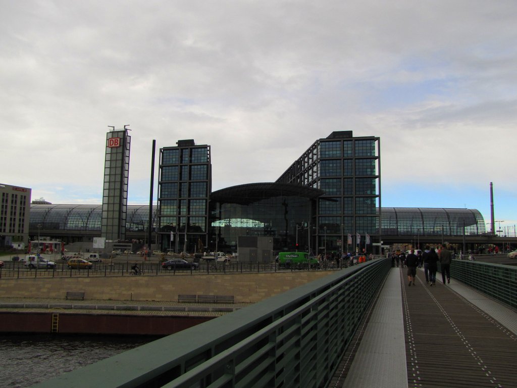 Blick auf den Berliner Hauptbahnhof; 09.08.2011