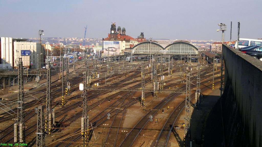 Blick auf den Haupt Bahnhof Praha. 2012.03.07
