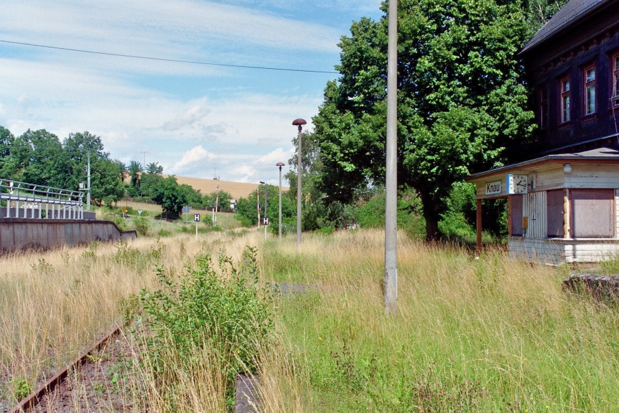 Blick in Ausfahrt Richtung Triptis Bhf Knau
