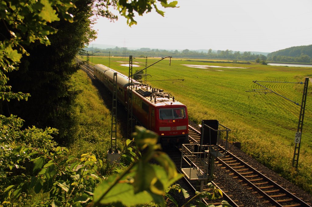 Blick von der Eisenbahnbrcke in Gruben auf die KBS840 am 19.06.2013.