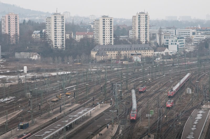 Blick ber den Stuttgarter Hauptbahnhof am 23. Januar 2010. Bald wird sich das alles durch die Bauarbeiten fr Stuttgart 21 verndern.