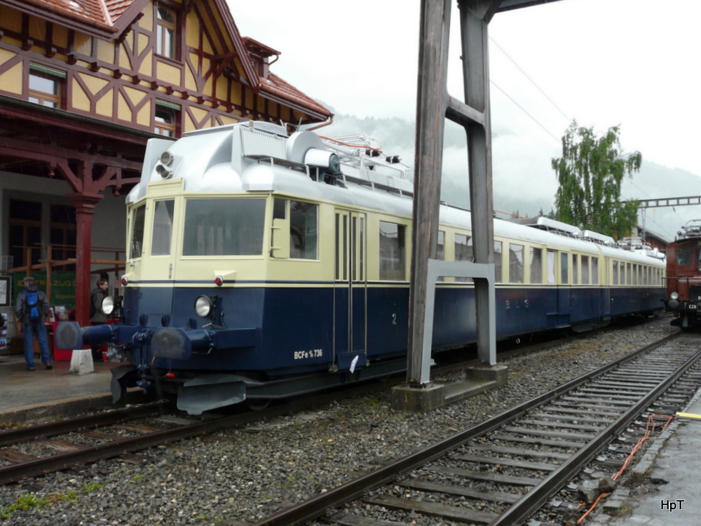 BLS / 100 Jahre Ltschbergbahn in Frutigen - Historischer Triebwagen BCFe 4/6 736 in Frutigen am 29.06.2013