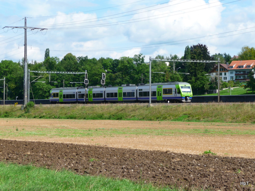 bls - NINA Triebzug unterwegs bei Mnsingen als Regio nach Bern am 29.08.2010