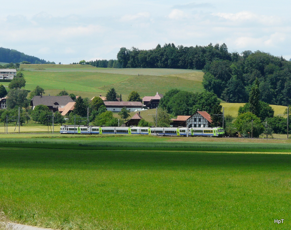 BLS - Regio unterwegs bei Worb am 28.05.2011