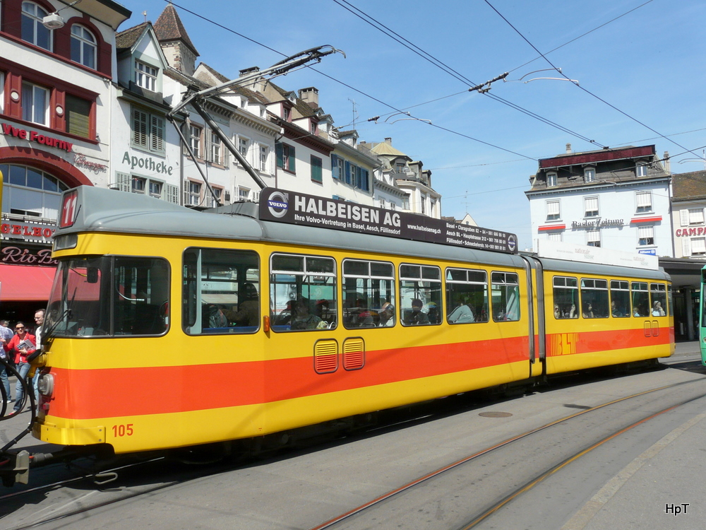 BLT - Tram Be 4/6 105 unterwegs auf der Linie 11 in Basel am 29.04.2010