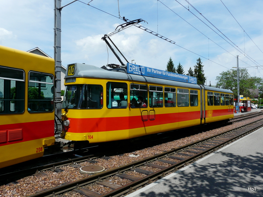 BLT - Tram Be 4/6  104 in Bottmingen am 25.05.2012