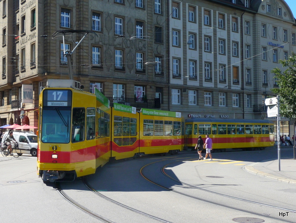 BLT - Tram Be 4/8 242 unterwegs auf der Linie 17 am 12.09.2010