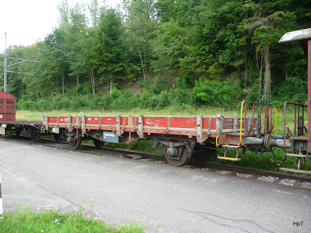BMK - ex BLS Dienstwagen X 40 63 94 05 172-5 abgestelt in Kallnach am 12.08.2011