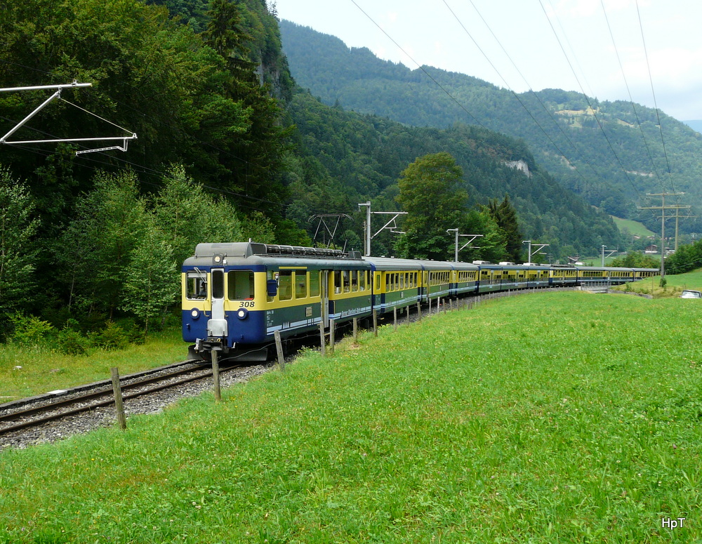 BOB - Regio nach Lauterbrunnen und Grindelwald unterwegs bei Gsteigwiler am 03.08.2013