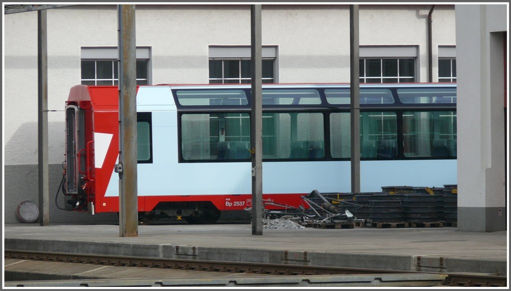 Bp 2537 GlacierExpress bei einem Werksttteaufenthalt in Landquart. (18.03.2010)