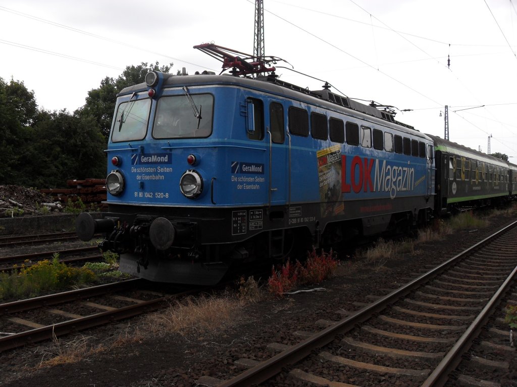 Br 1042 Lokmagazin Lok abgestellt im Bahnhof Beuel am 20.6.10