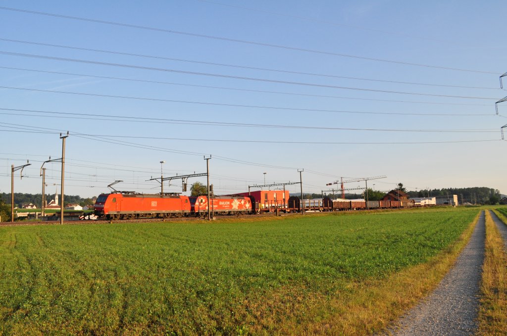 BR 185 126 und -142 07.07.2010 mit GZ bei Oberr�ti am 07.07.2010