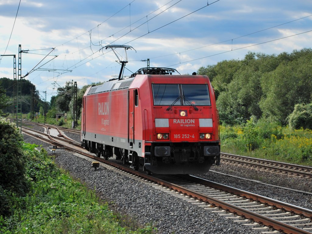 BR 185 252-4 ist am 31.08.2010 als Lz unterwegs von Hannover Richtung Lehrte.