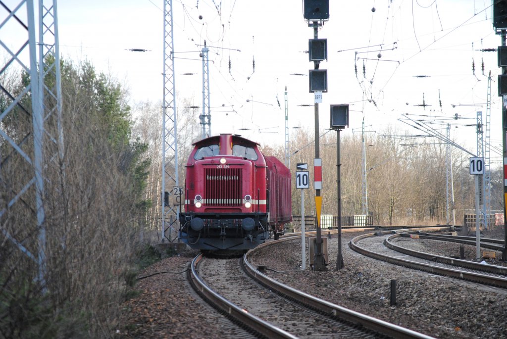 BR 213 der Rennsteigbahn am 08.02.2011 in Berlin Eichgestell