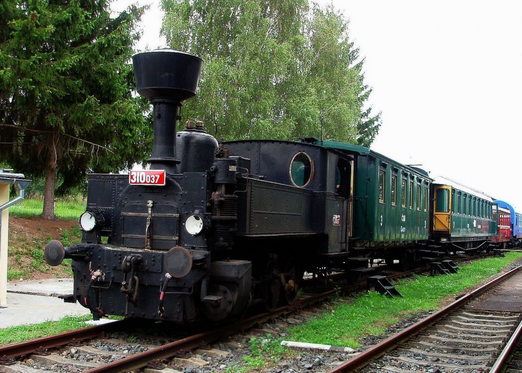 Br 310.037 (Baujahre 1896)- Eisenbahnmuseum Kolesovka - Knezeves. 2012:07:28