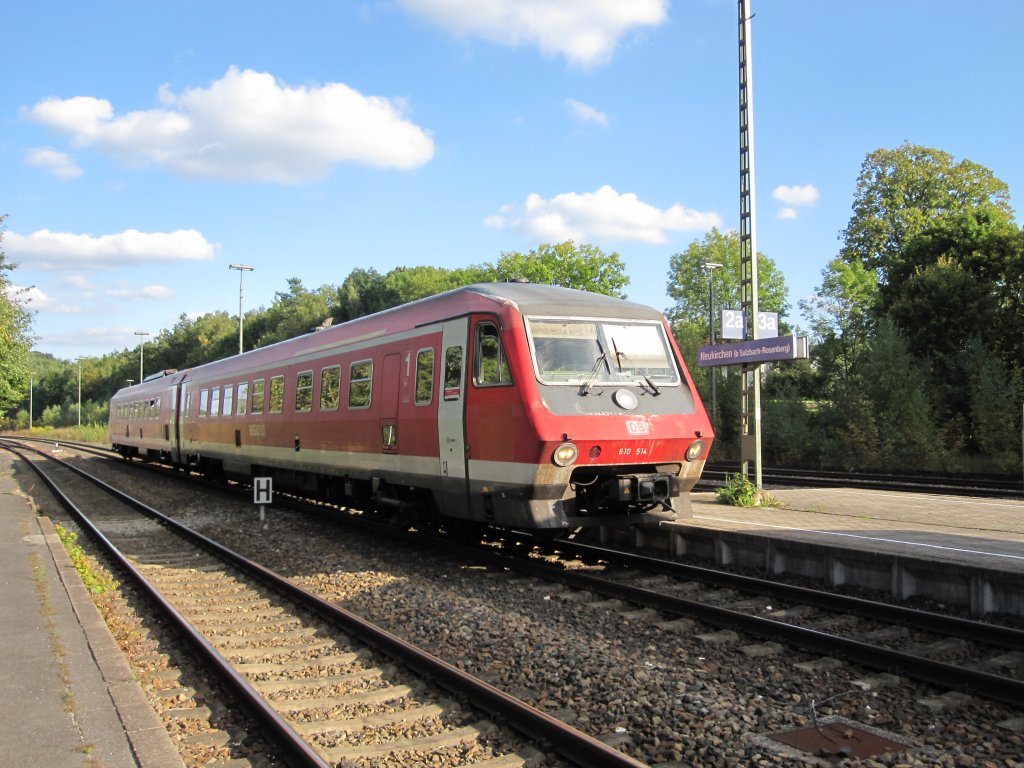 BR 610 514 bei der Einfahrt in den Bahnhof Neukirchen (b Sulzbach-Rosenberg)
