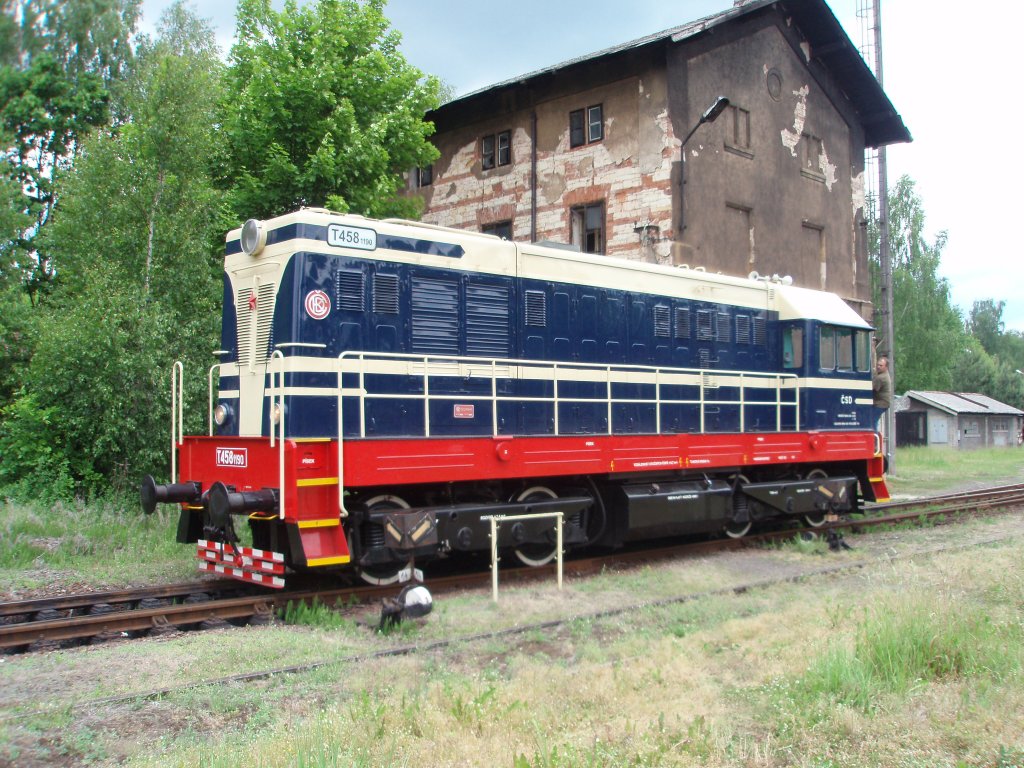 BR 721 (T458 nickname gro Hektor))am 29.5.2012 in Lun u Rakovnka.