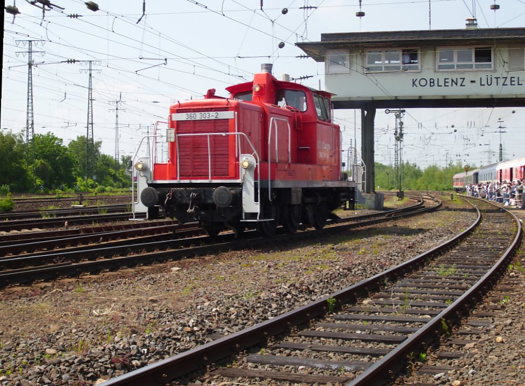 BR360 303-2 bei der Lokparade im DB-Museum Koblenz Ltzel am 21.05.11