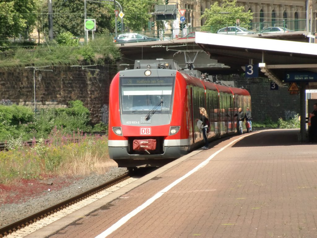 BR422 als S9 nach  Haltern am See  in Wuppertal-Sonborn (18.06.2011)