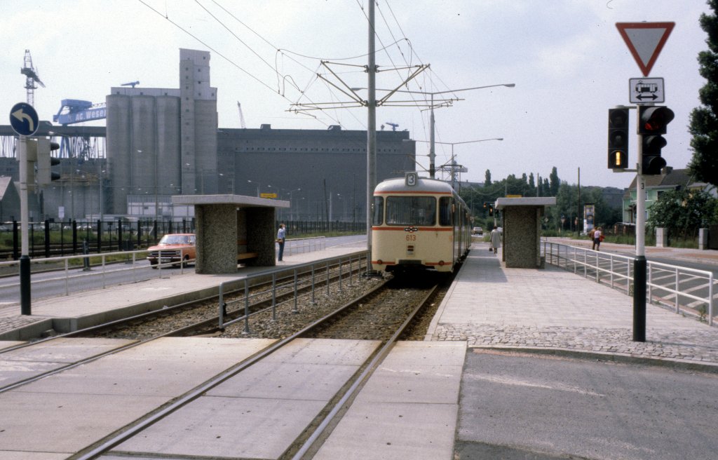 Bremen BSAG SL 3 (Bw 613) Werftstrasse / Goosestrasse am 23. Juni 1981.