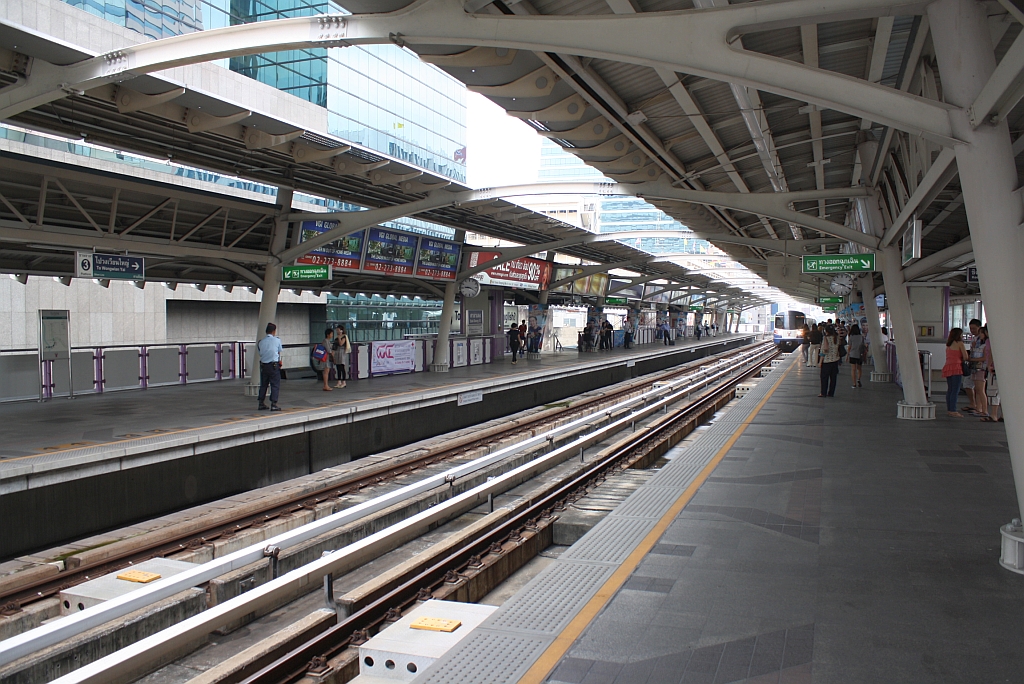 BTS Sala Daeng Station (S2) am 16.März 2011.