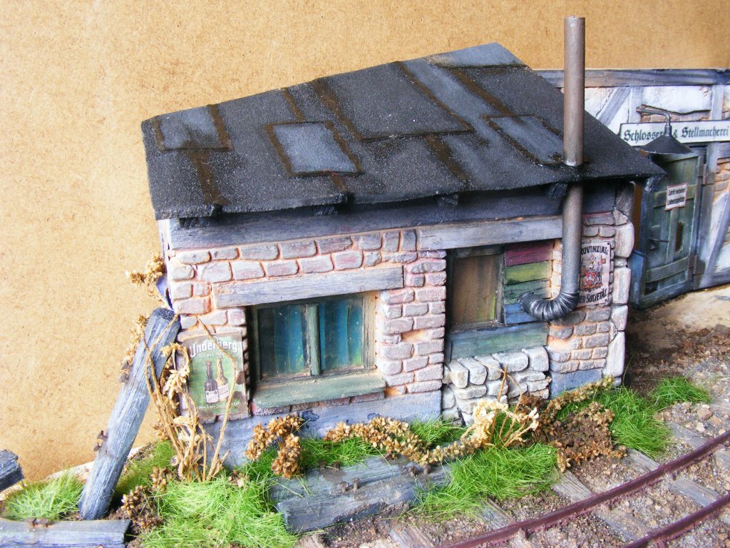 Bude der Gleis-Baurotte - 01 gesehen bei einer Ausstellung in Wassmannsdorf