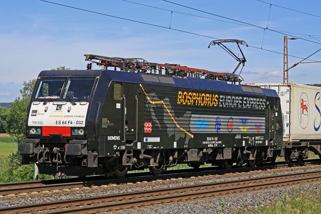 B Km 75,1 ES 64 F4-032 / 189-932 Bosphorus Europe Express in Richtung Gttingen
am 01.08.2013  14:40