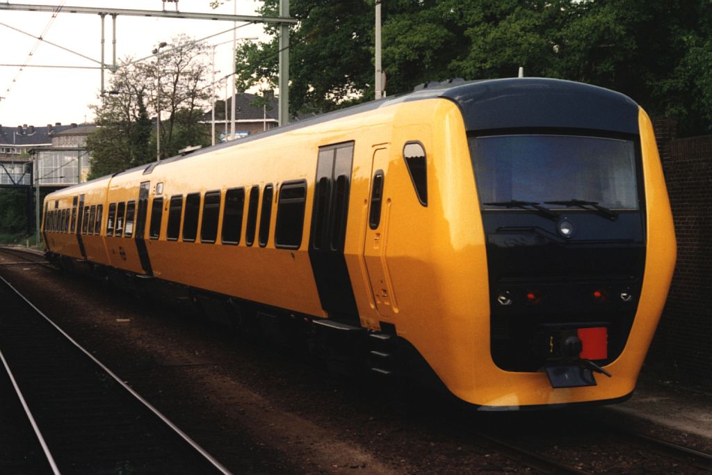 Buffel 3401 auf Bahnhof Arnhem am 20-5-1996. Bild und scan: Date Jan de Vries.