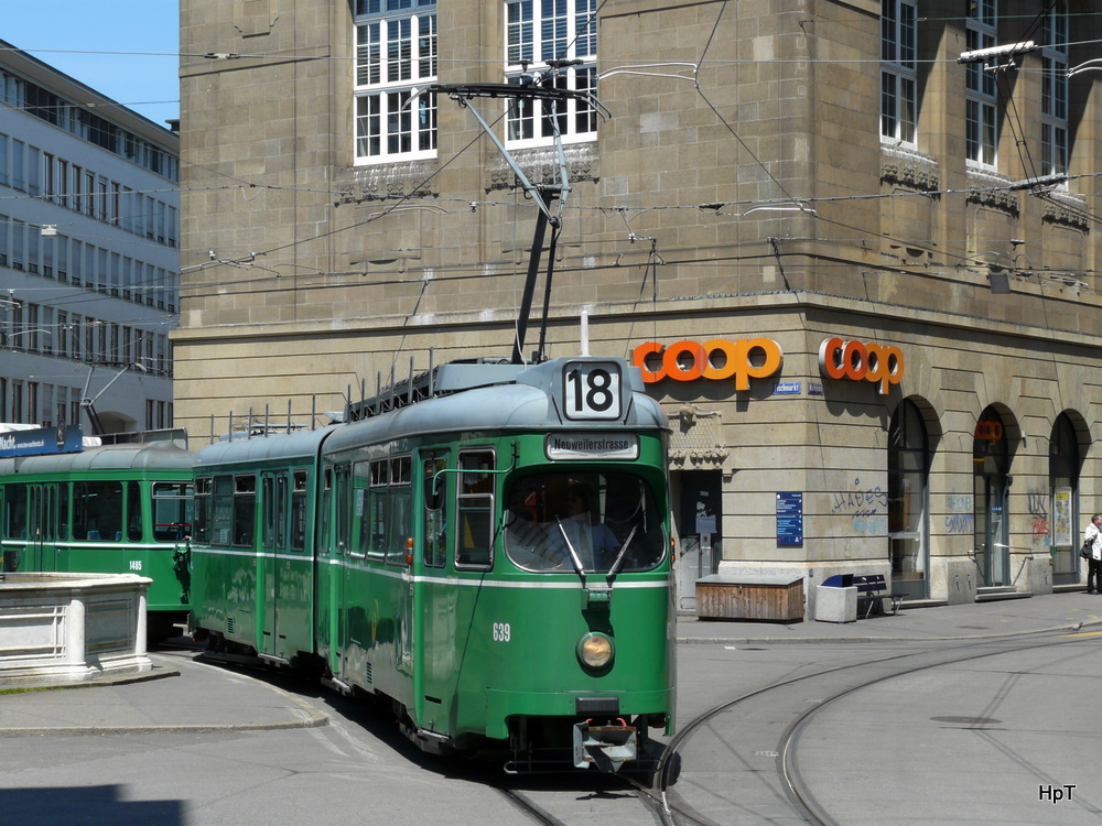 BVB - Be 4/6 639 mit B 1485 unterwegs auf der Linie 18 am 24.05.2010