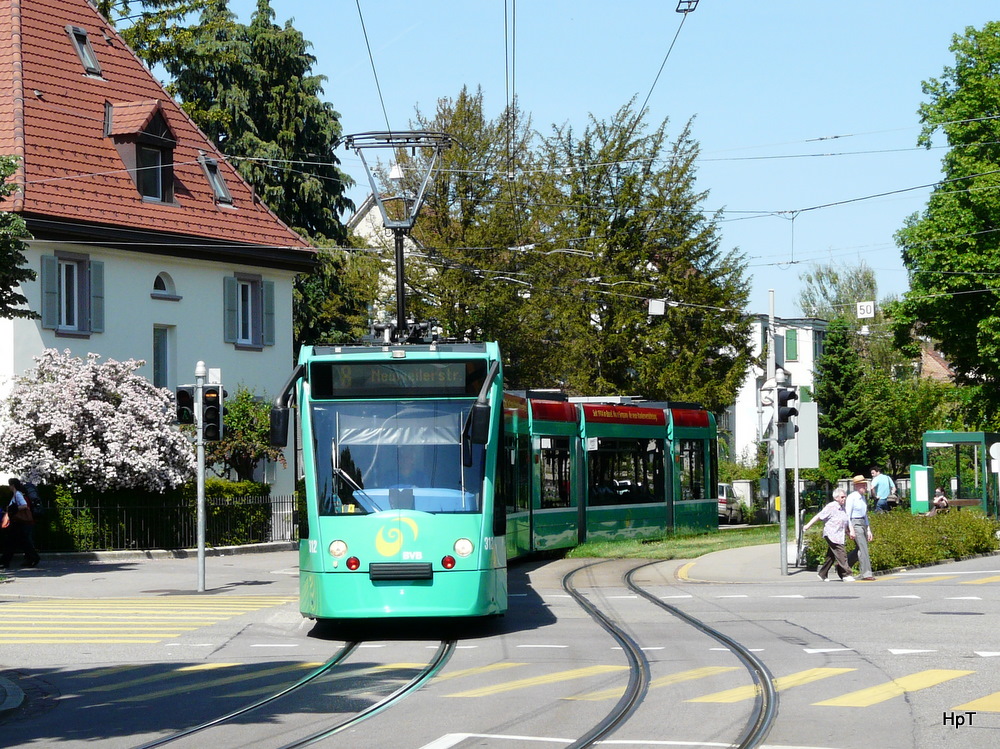 BVB - Be 5/6 312 unterwegs auf der Linie 8 am 24.05.2010