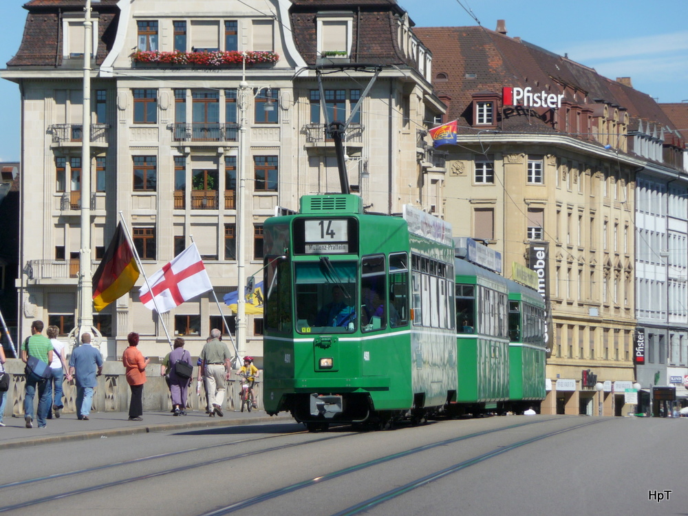 BVB - Tram Be 4/4 491 unterwegs auf der Linie 14 am 12.09.2010