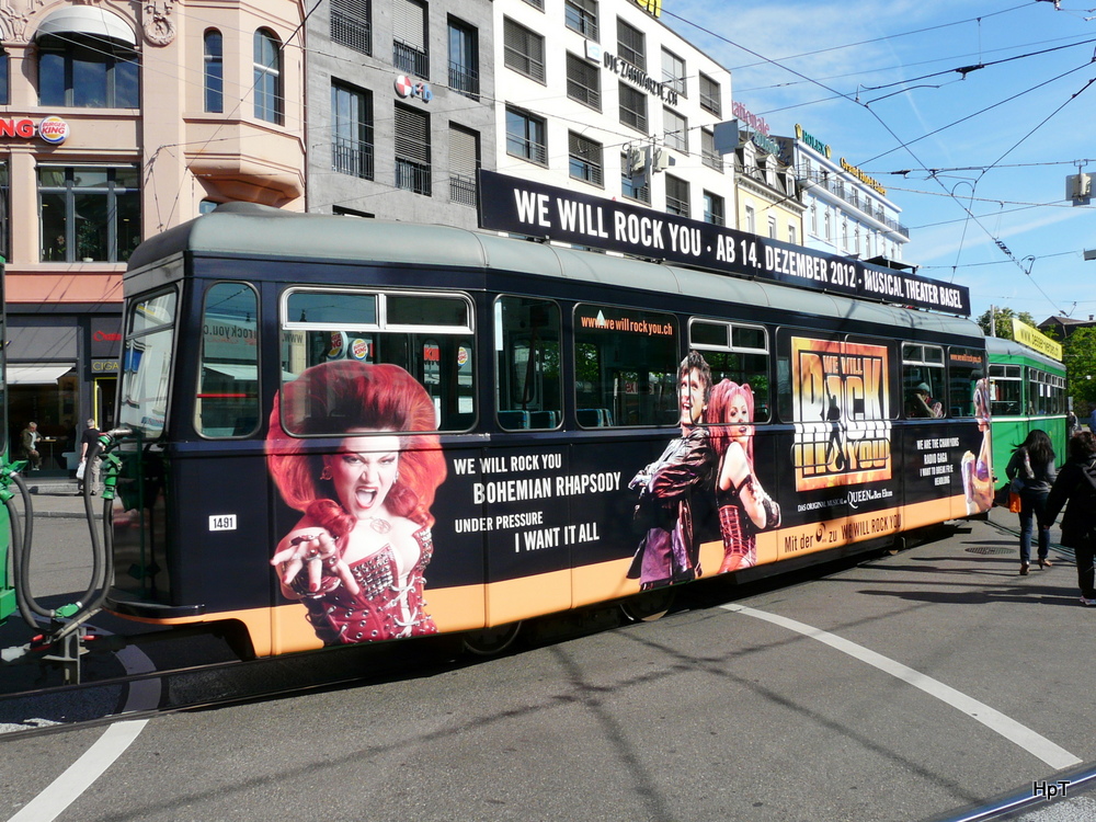BVB - Trambeiwagen mit Werbung B 1491 unterwegs in Basel am 04.05.2012