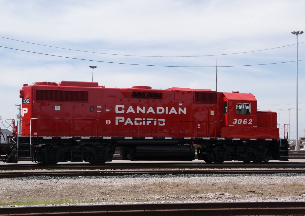 Canadian Pacific GP 38-2 #3062 in Bensenville IL am 13.6.2012