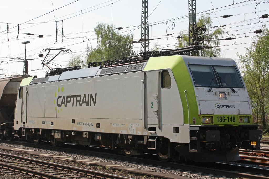 Captarin 186 148 am 18.4.11 in Duisburg-Entenfang.