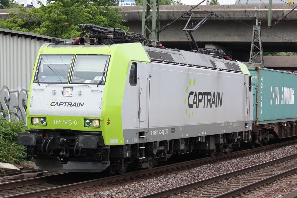 Captrain 185 543 am 31.7.12 in Hamburg-Harburg.