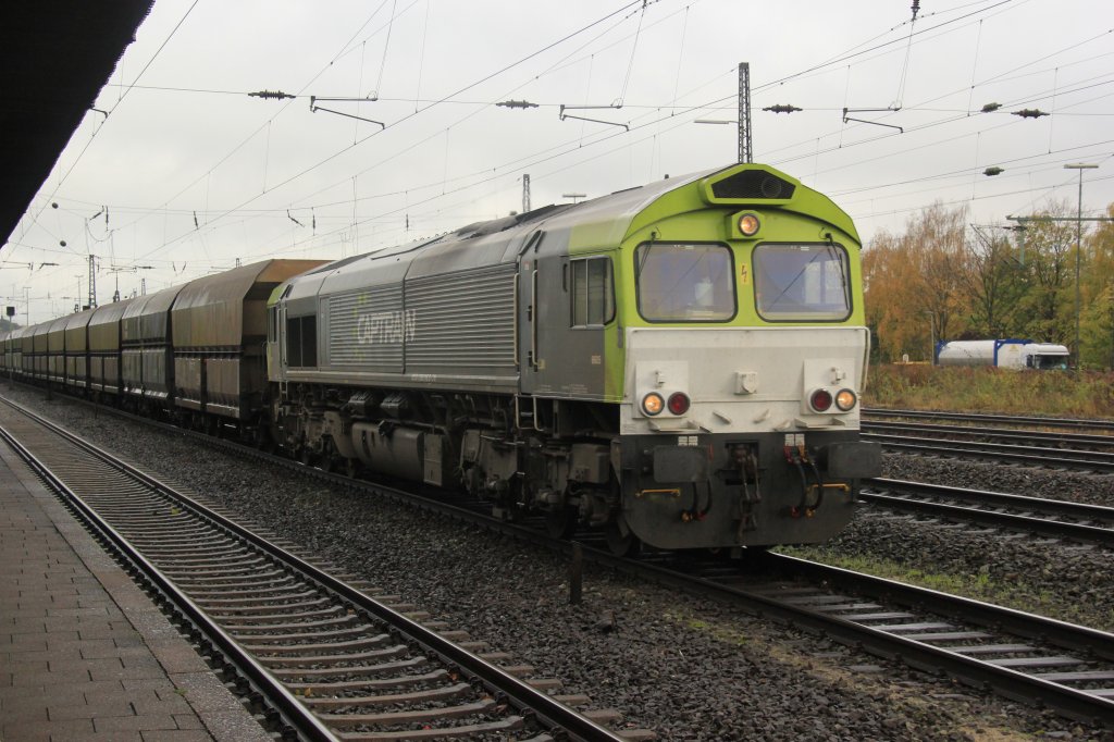 Captrain Class 66 mit Kohlezug in Oberhausen Osterfeld, November 2012.