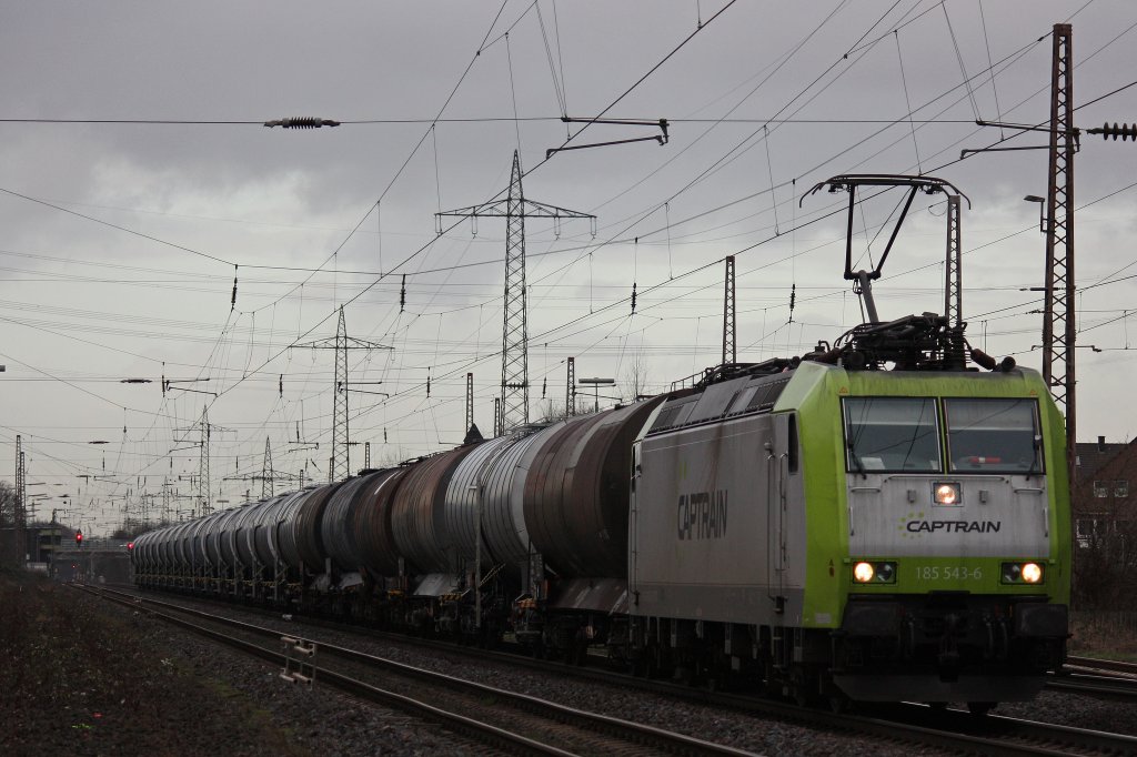 Captrain/ITL 185 543 zog am 4.2.13 einen Kesselzug nach Neuss Gbf durch Ratingen-Lintorf.