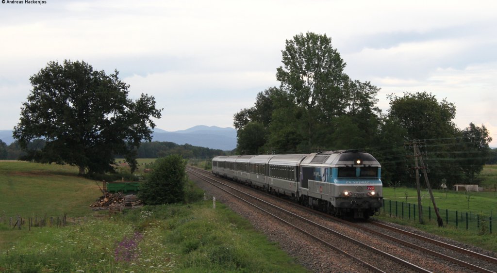 CC 72151 mit dem CIC 1944 (Belfort-Paris Est) bei Amblans-et-Velotte 14.8.12