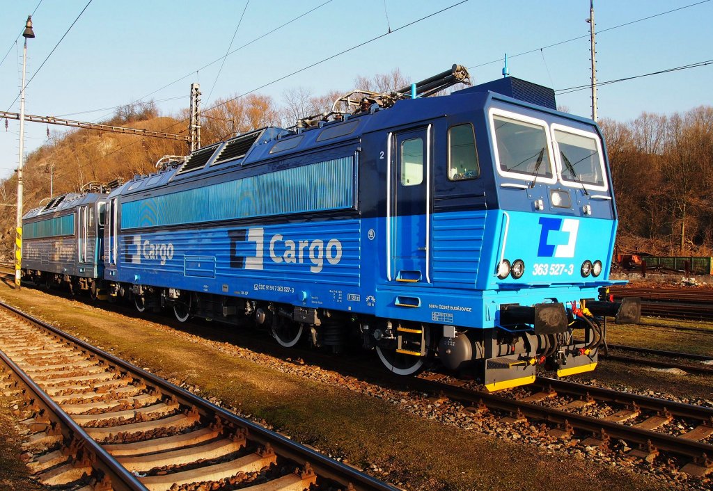 CD Cargo 363 527-3 im Hbf. Beroun am 16. 3. 2013.