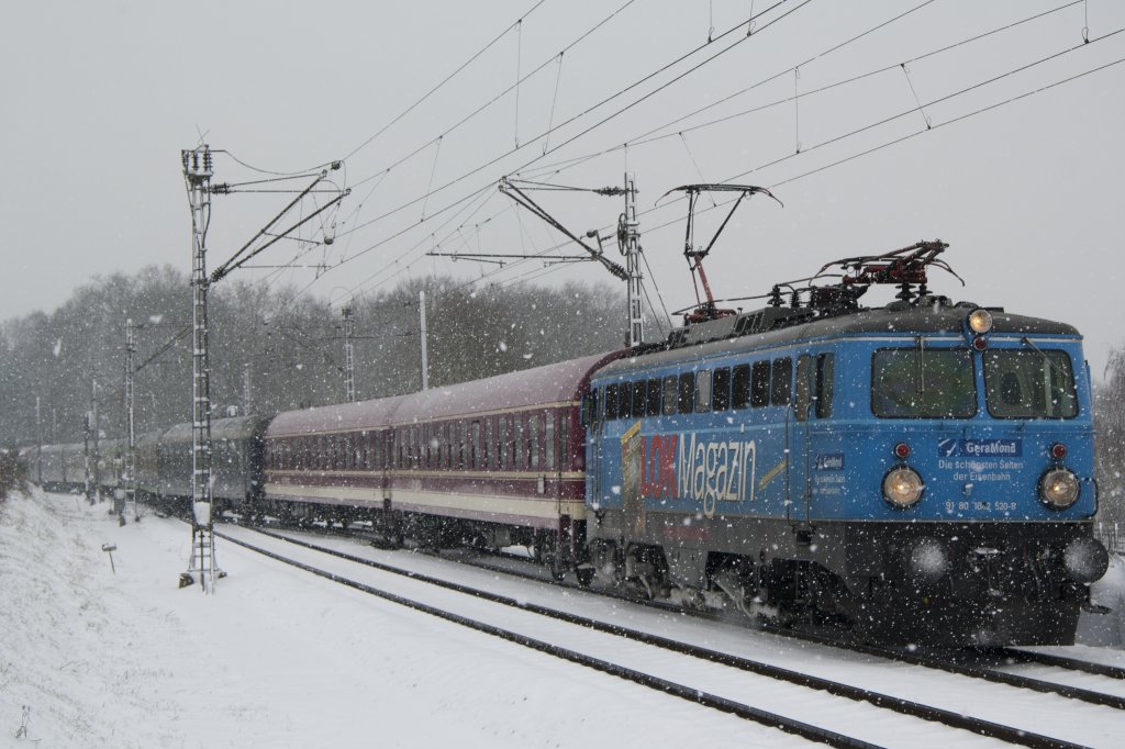 CentralBahn 1042 520 fahrt mit ein Winter Shuttle ein bei Venlo mit 110 Minuten versptung. 24 Februari 2013